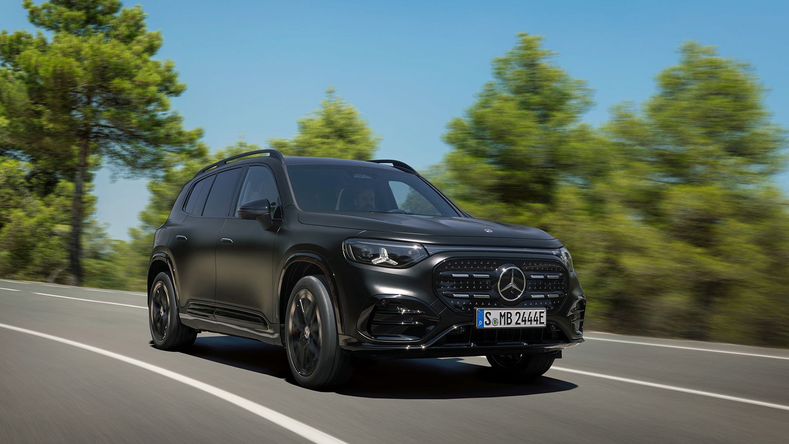 Ντεμπούτο για τη νέα Mercedes GLB - Ηλεκτρική και ήπια υβριδική